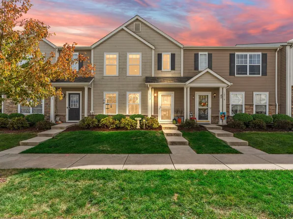 10317 Paramount Way, Cedar Lake, IN 46303