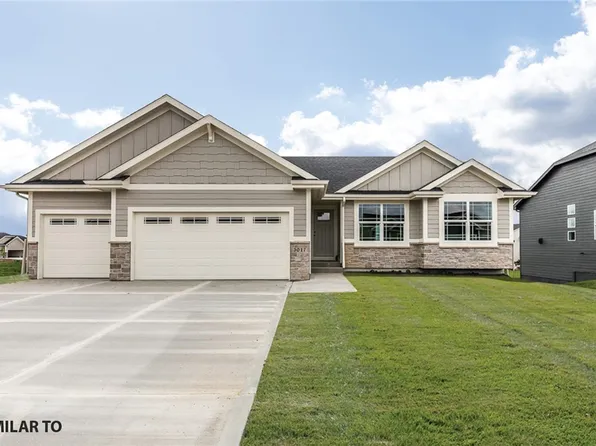 14206 N Valley Dr, Urbandale, IA 50323