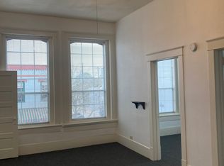 102 S Saint Charles St, Brenham, TX 77833