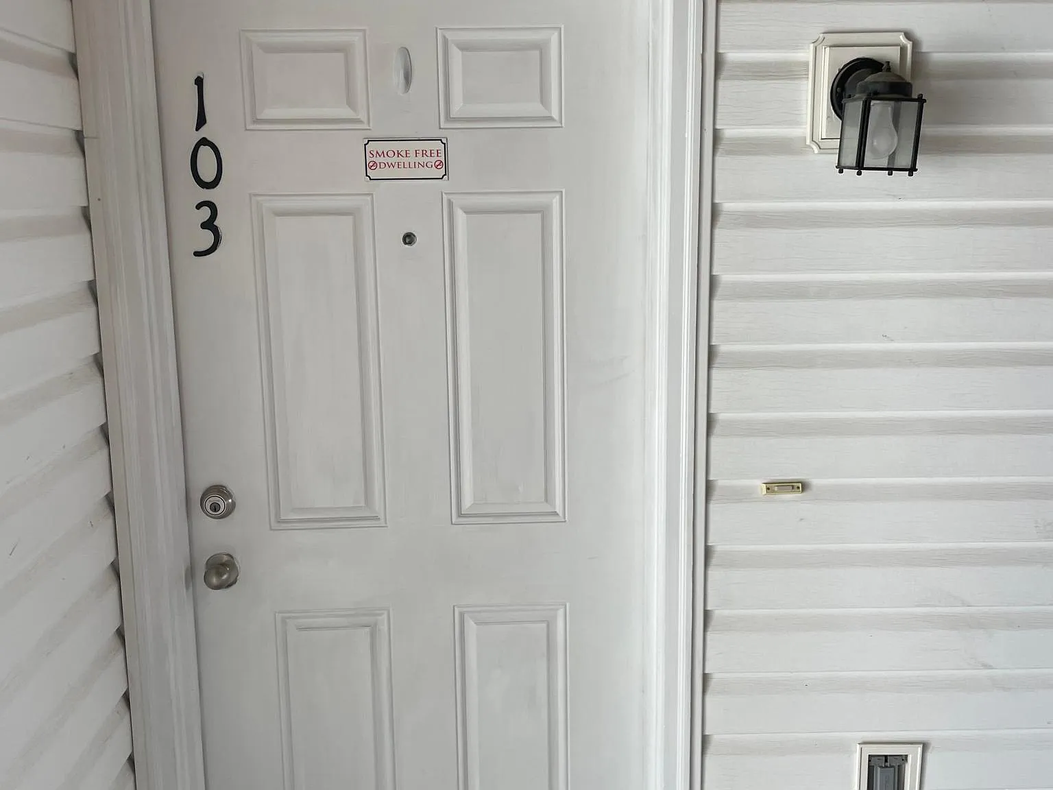 2 bed, 1180 sqft, $1,300 — Photo 3