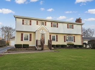 (Undisclosed Address), Lombard, IL 60148