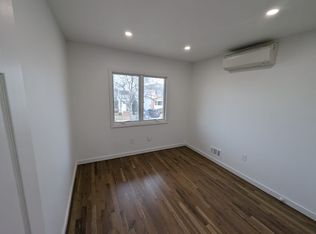 32 Bascom Pl #1, Staten Island, NY 10314
