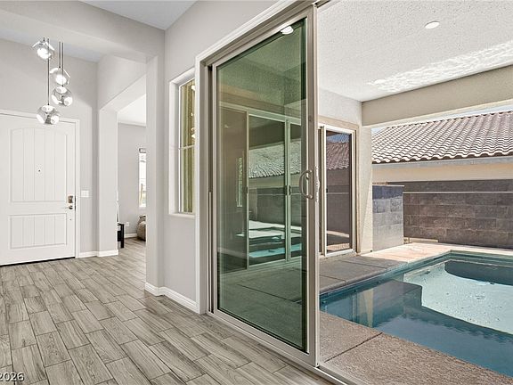 4th image of 3985 Reyes Ave