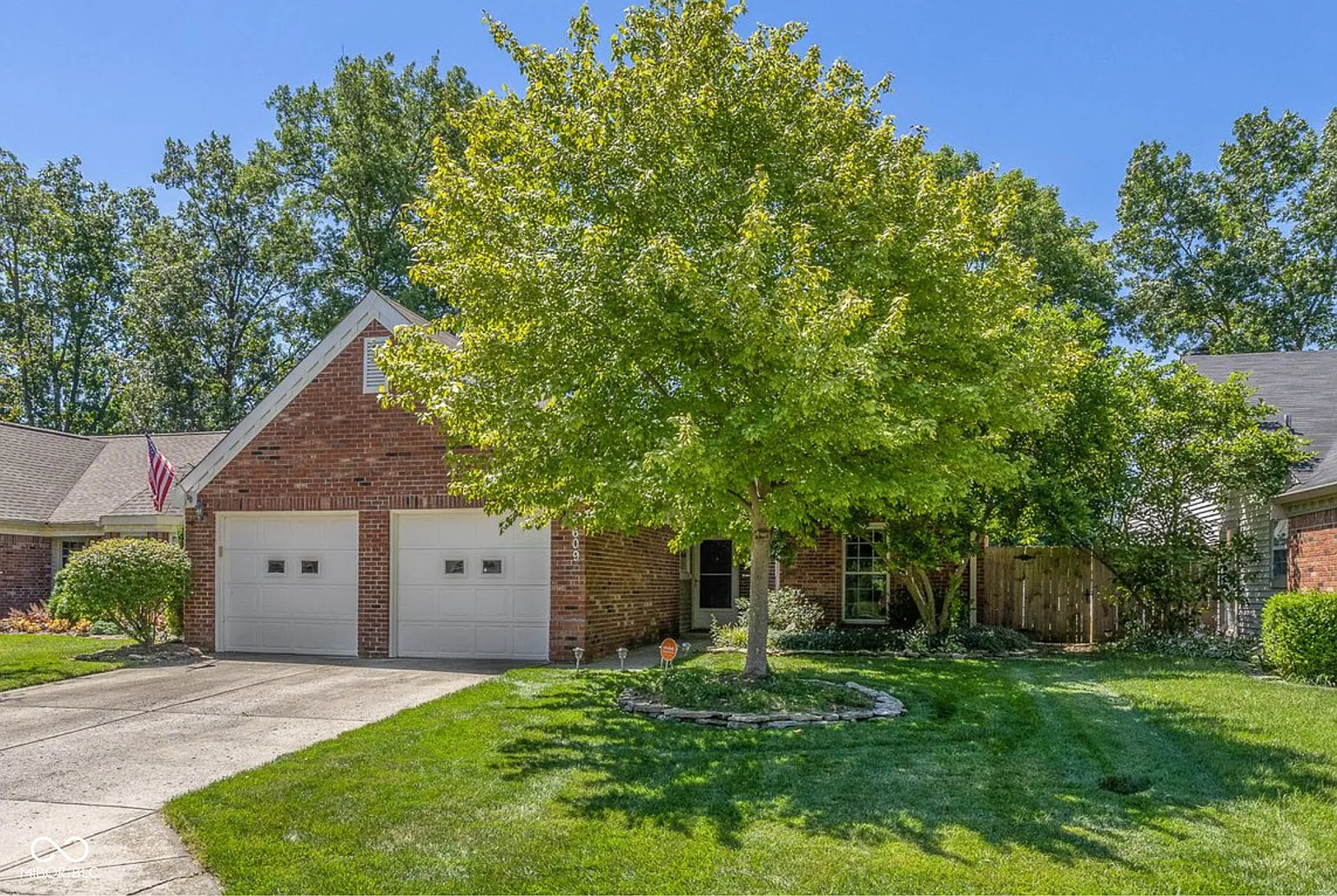 6609 Discovery Dr S photo 1