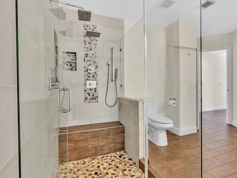 10310 Santiago St — Photo 18