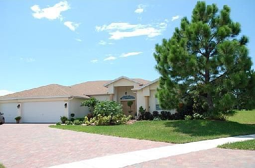 1st image of 901 Vista Verde Ln