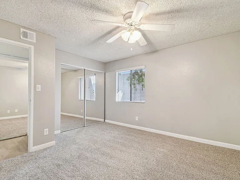 Granite Bay — Photo 13