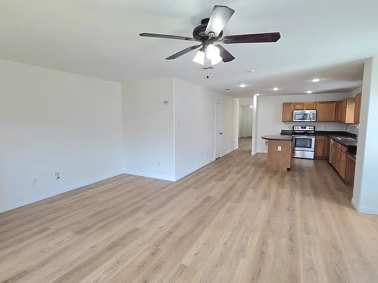 1241 Kachina Ln — Photo 2