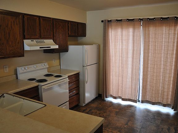 4th image of 1916 N Salem Ave #1916