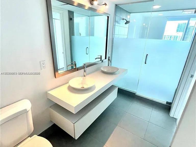 92 SW 3rd St #4111 — Photo 17