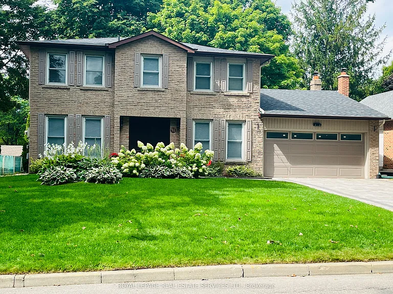18 Sir Gawaine Pl — Photo 1