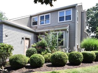 85 Quarry Dock Rd, Branford, CT 06405