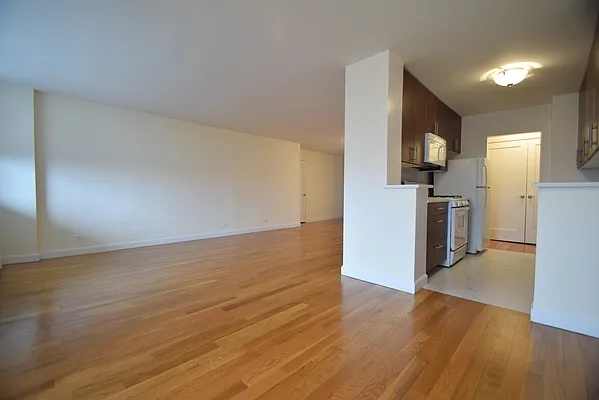 Rented by Goldfarb Properties | media 4