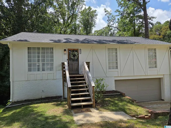 4011 Debby Dr, Adamsville, AL 35005