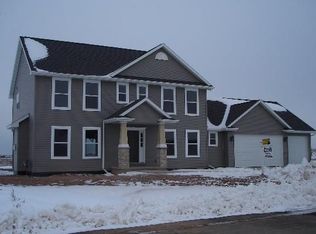 3151 E Rubyred Dr, Appleton, WI 54913