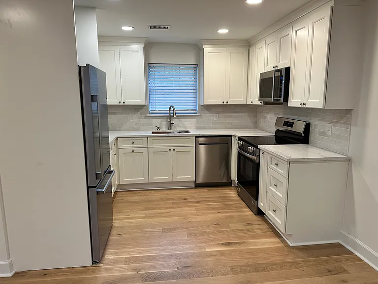 516 Arlington Dr #A5 — Photo 20
