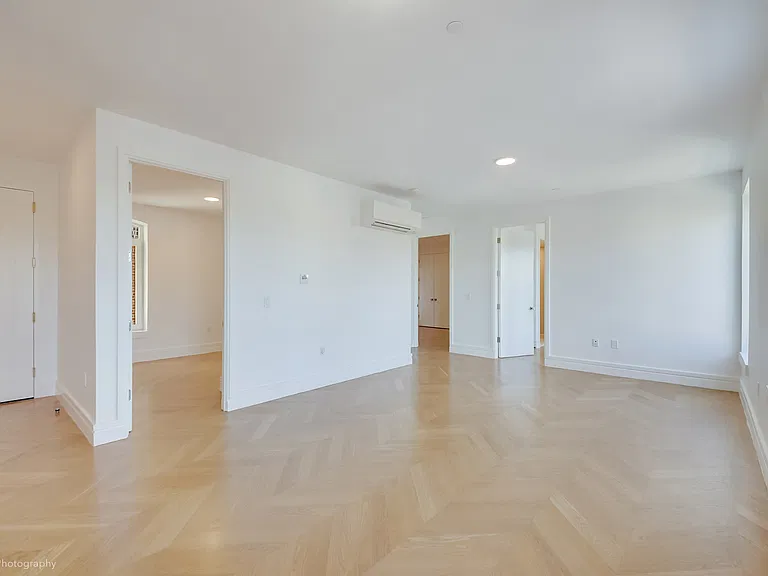 370 Lenox Ave #Penthouse 4 — Photo 11