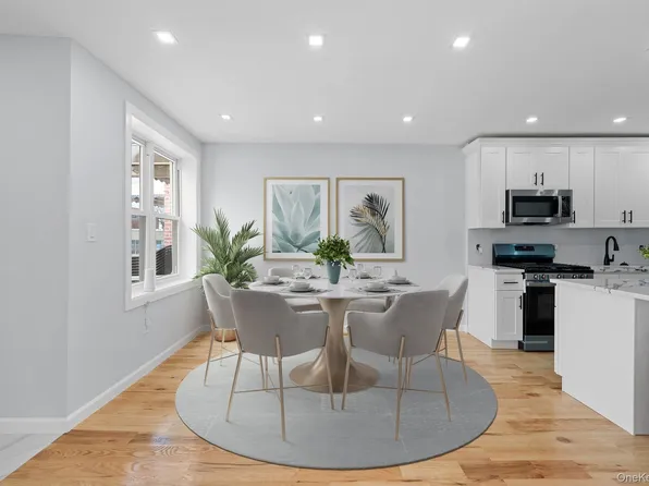 997 E 52nd St, Brooklyn, NY 11234