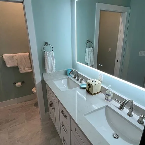 2325 Carrington Ct #202 — Photo 11