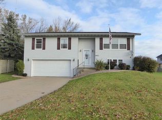 4991 Northrange Ct, Dubuque, IA 52002