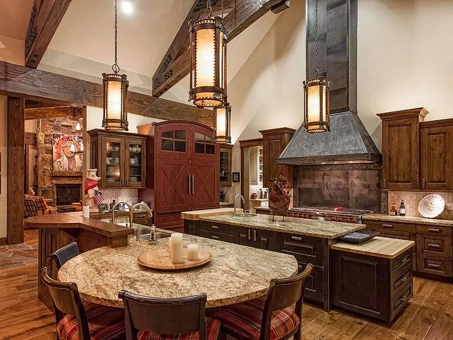 5 bed, 4.5 bath, 9814 sqft, $44,000 — Photo 3