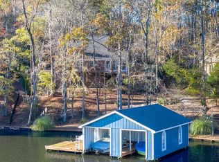 1291 Fleur De Lac Ln, Greensboro, GA 30642