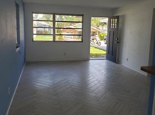 30 E Bayshore Dr, Pt Orange, FL 32127