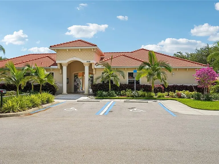 7895 Sanctuary Cir #117-1 — Photo 45