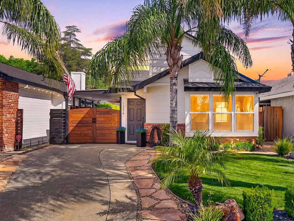 1st image of 1354 Chignahuapan Way