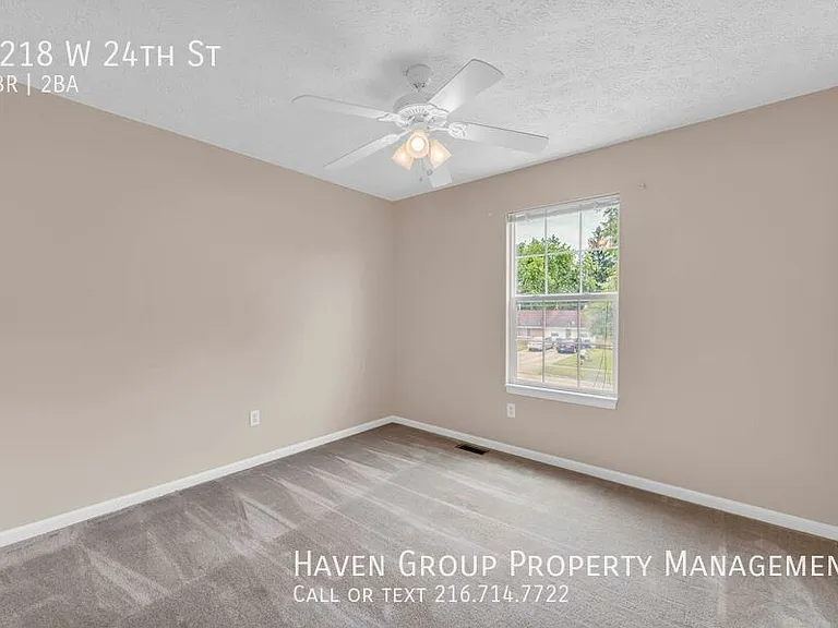 1218 W 24th St — Photo 13