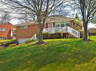 1344 Foxboro Dr, Monroeville, PA