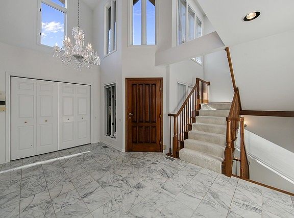2nd image of 1441 Fox Ln #10F