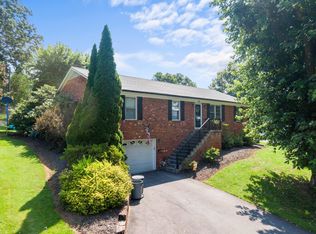 508 Mason Court Dr, Pearisburg, VA 24134
