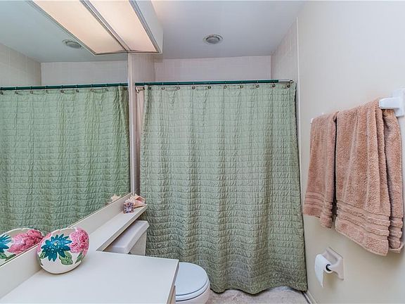 4th image of 6128 Morningview Dr