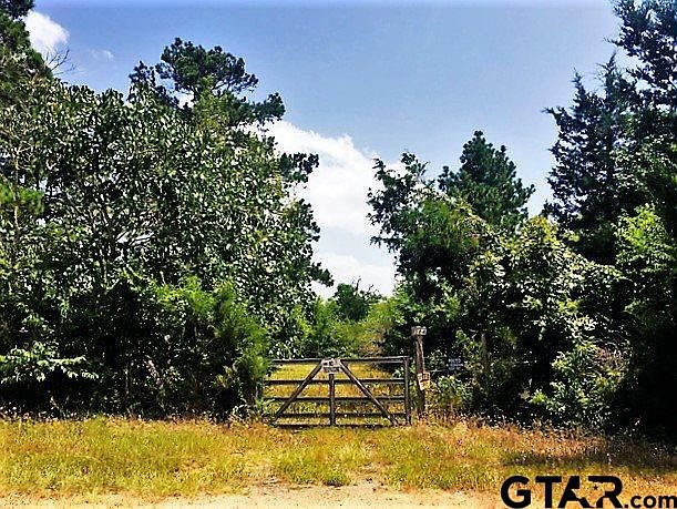 2nd image of 584 County Road 1506