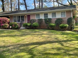 2396 S Eiffel Ct, Decatur, GA 30032