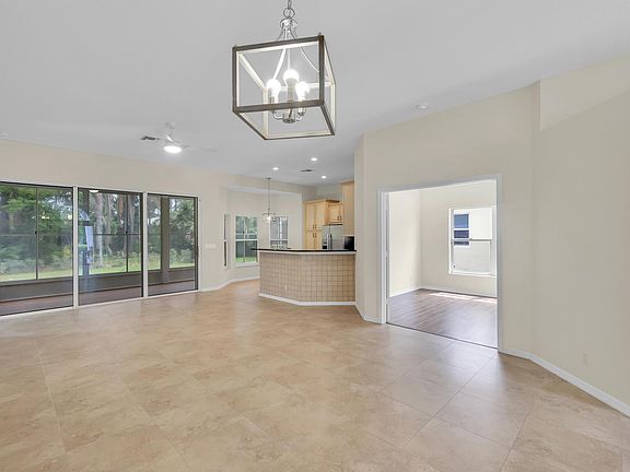 5th image of 5012 SE Mariner Village Ln