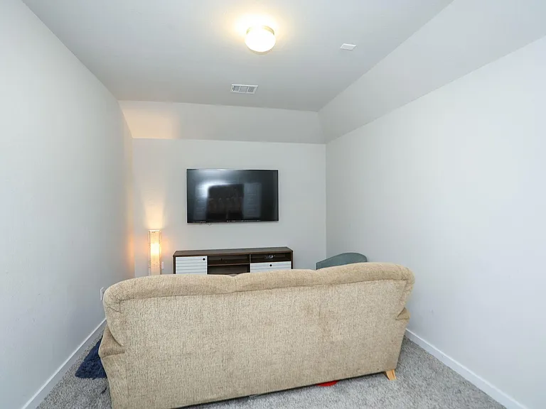 5511 Gothic Oak Dr — Photo 15