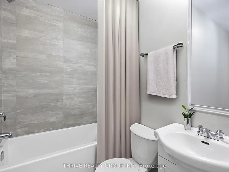 435 Nelson St #1 — Photo 12
