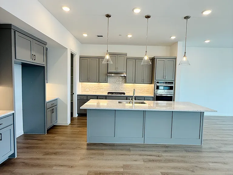 1225 Doris May Dr — Photo 8