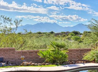 860 E Florida Saddle Dr, Green Valley, AZ 85614