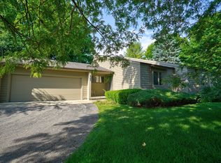 2503 Holly Oak Ct, Flint, MI