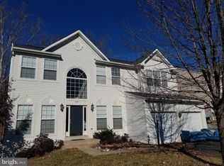 221 E Skyline Dr, Purcellville, VA 20132