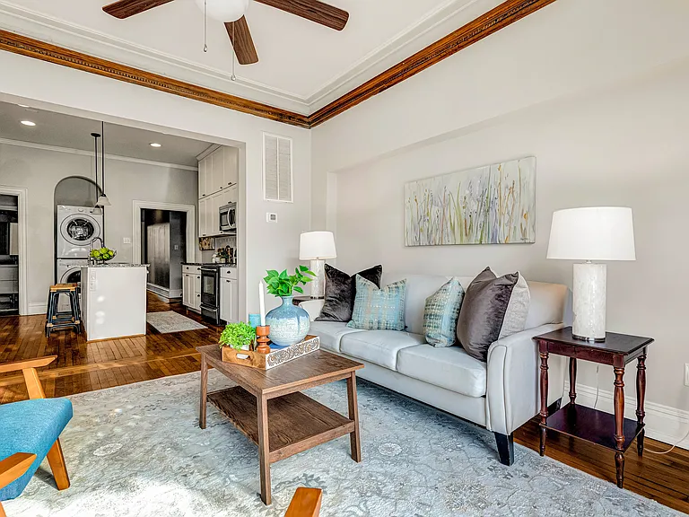 1208 W Franklin St #B — Photo 23