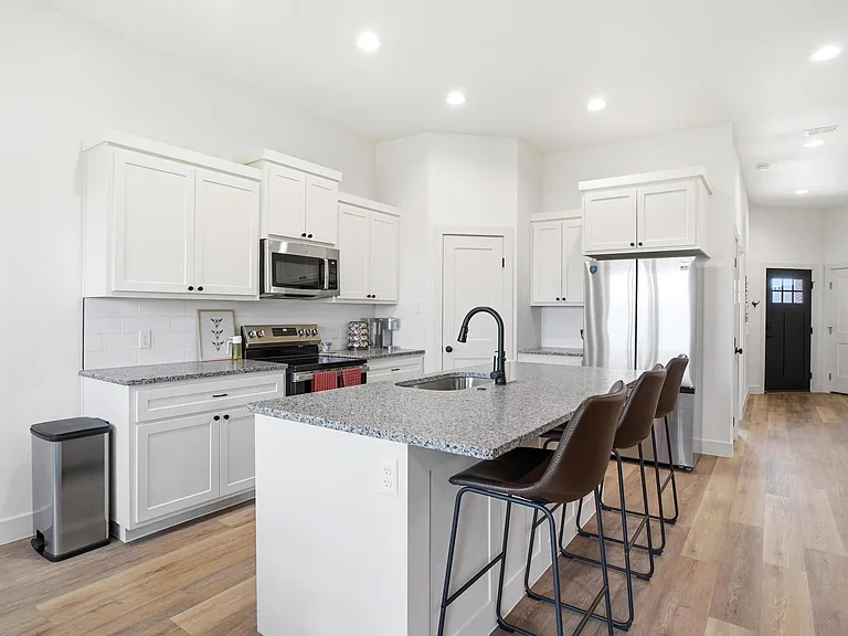 7933 Sawdust Trl — Photo 9
