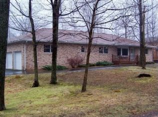 101 Wild Cherry Ln, Greentown, PA 18426