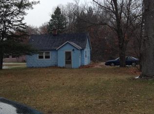 1363 E Wilcox Ave, White Cloud, MI 49349
