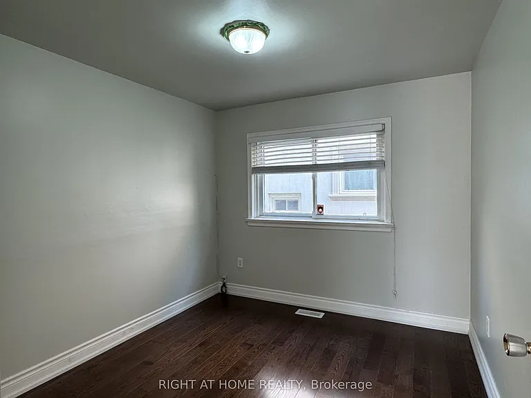 92 Vista Dr — Photo 6