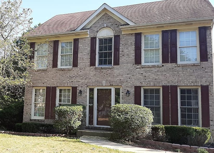 1st image of 812 Aster Ct