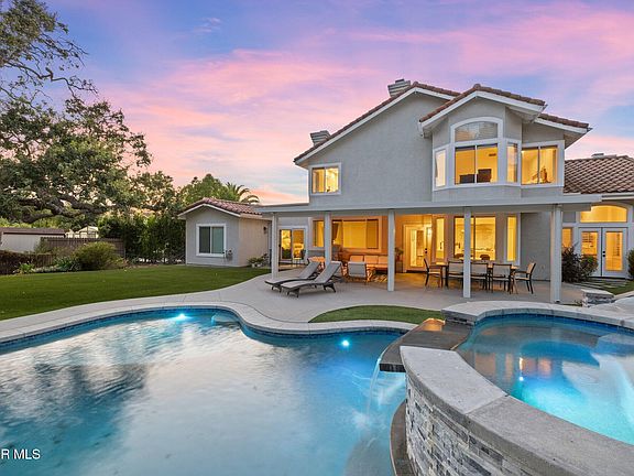 3rd image of 1868 Crystal View Cir